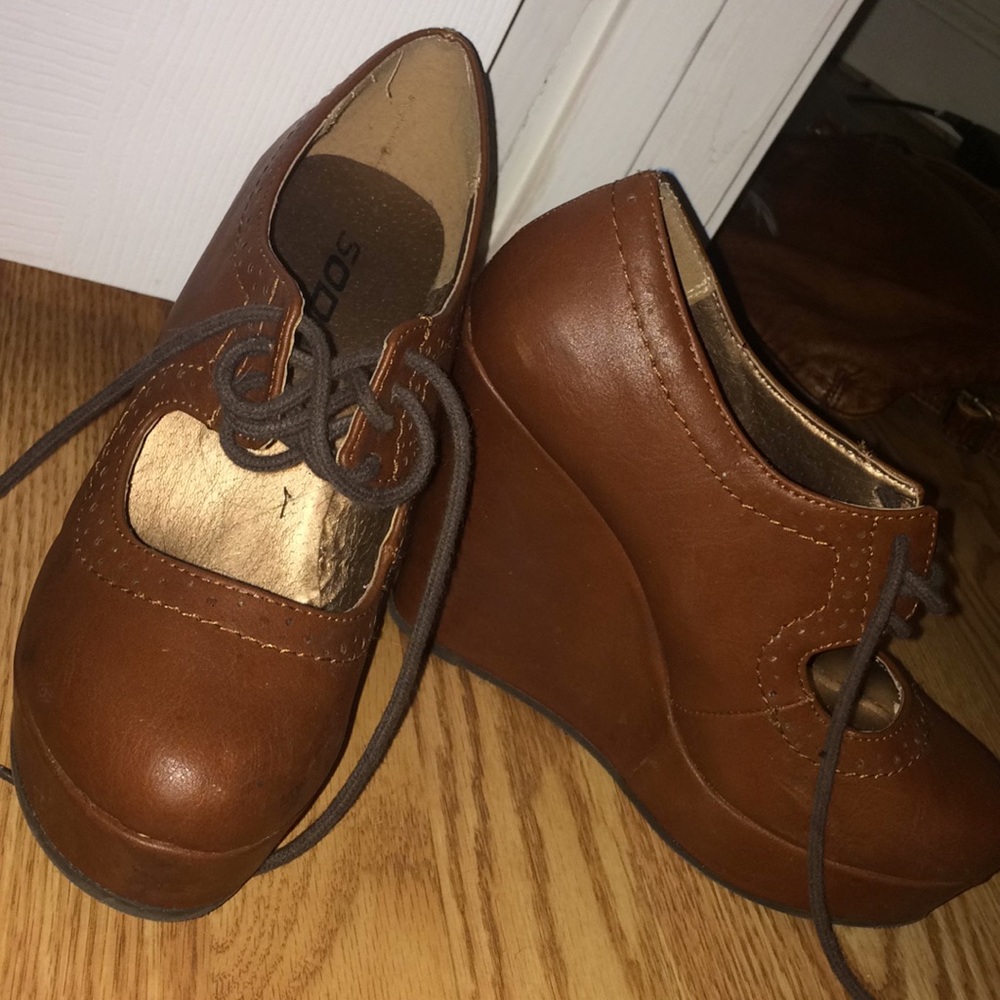 Booties , size 6 !